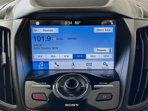 Used 2019 Ford Escape Titanium FWD image 18