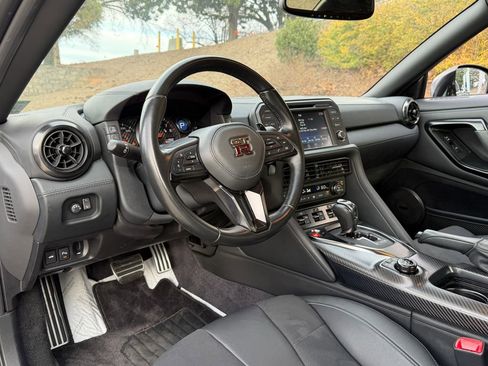 Used 2024 Nissan GT-R Premium w/ Floor Mat Package image 14