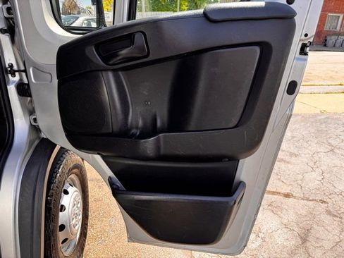 Used 2015 RAM ProMaster 1500 w/ Mopar Trailer Tow Group FWD image 25