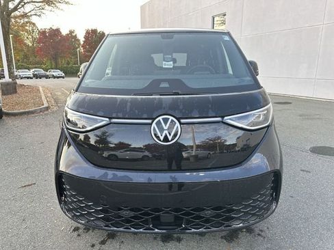 New 2025 Volkswagen ID. Buzz Pro S image 8