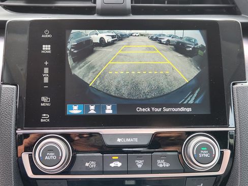 Used 2016 Honda Civic Touring image 14