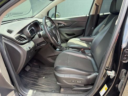 Used 2018 Buick Encore Preferred AWD/4WD image 10