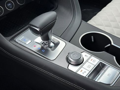 New 2025 Genesis G70 3.3T Advanced w/ Sport Prestige Package image 21