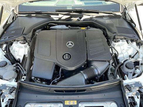 Used 2022 Mercedes-Benz C 300 4MATIC Sedan image 32
