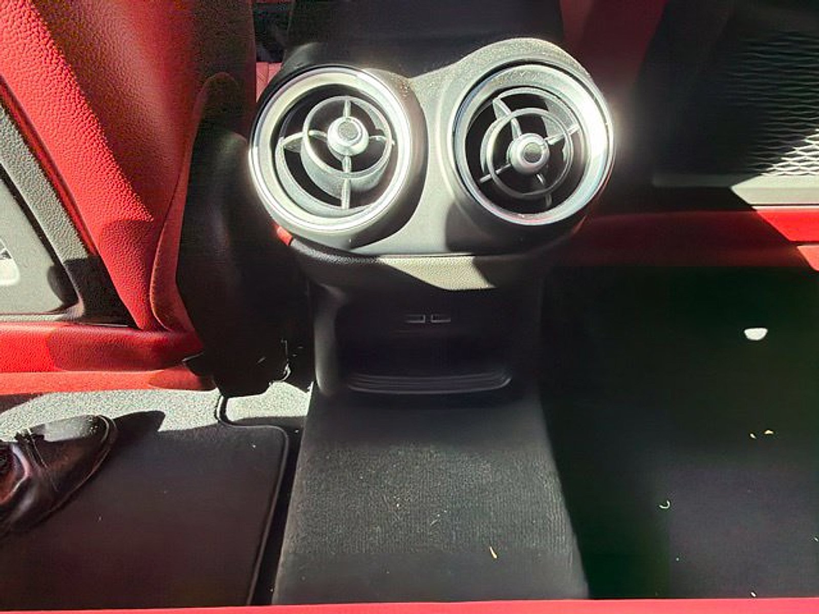 Used 2021 Alfa Romeo Stelvio Ti w/ Active Assist 2 Package TI AWD/4WD image 25