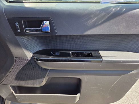 Used 2011 Ford Escape XLT w/ 202A Rapid Spec Order Code image 13