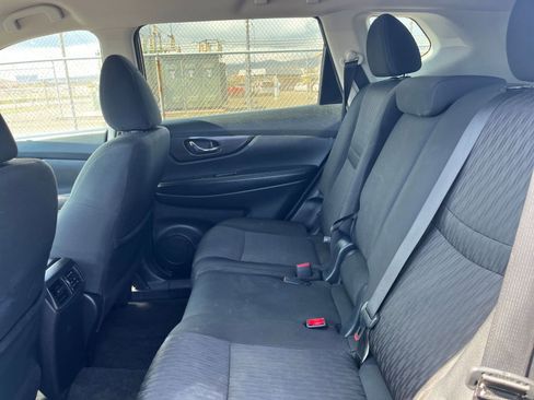 Used 2020 Nissan Rogue SV AWD/4WD image 27