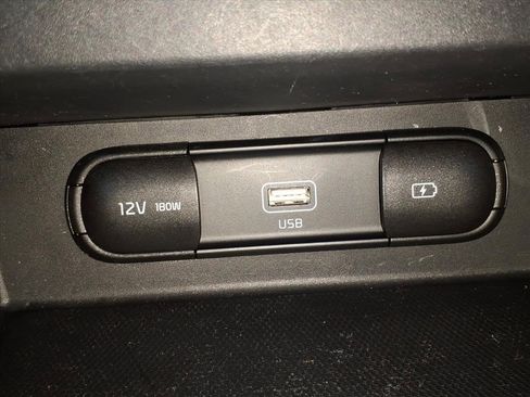 Used 2021 Kia Seltos SX w/ SX Sunroof Package image 21