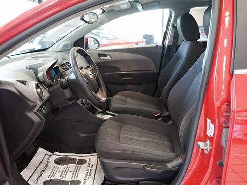 Used 2015 Chevrolet Sonic LT image 21