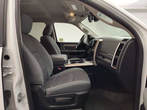 Used 2017 RAM 1500 Big Horn AWD/4WD image 30