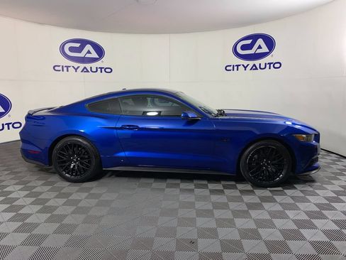 Used 2017 Ford Mustang GT Premium w/ GT Performance Package RWD image 1
