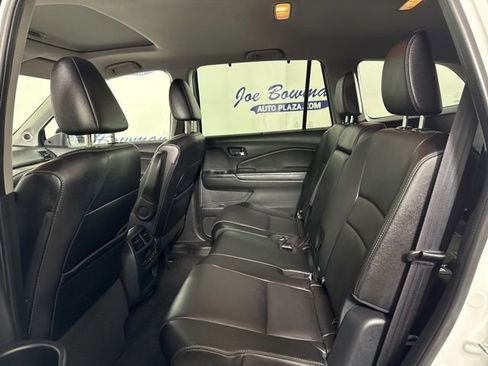 Used 2022 Honda Pilot EX-L image 6