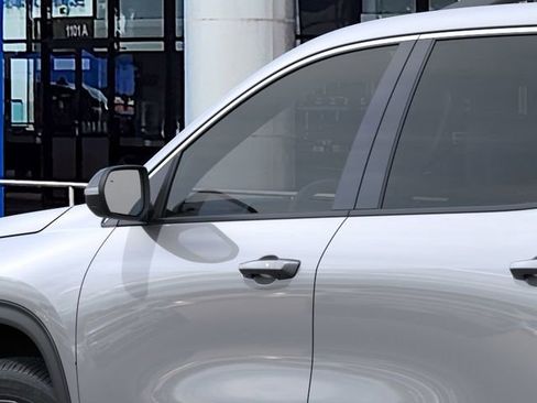 New 2026 Chevrolet Traverse LT FWD image 12