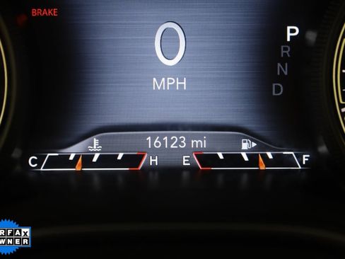 Used 2022 Jeep Cherokee Limited image 38