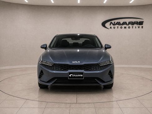 Used 2023 Kia K5 LXS FWD image 2