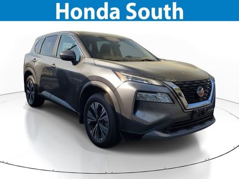 Used 2023 Nissan Rogue SV FWD image 1