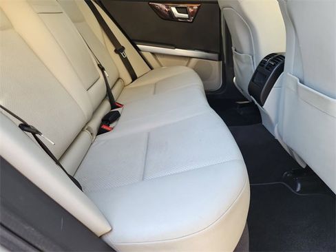 Used 2014 Mercedes-Benz GLK 350 2WD image 27