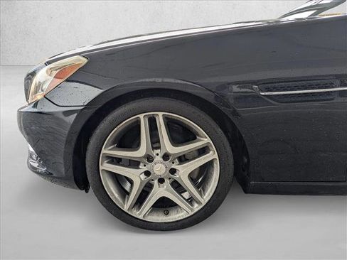 Used 2014 Mercedes-Benz SLK 250 image 8