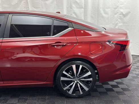 Used 2021 Nissan Altima 2.5 SR image 7