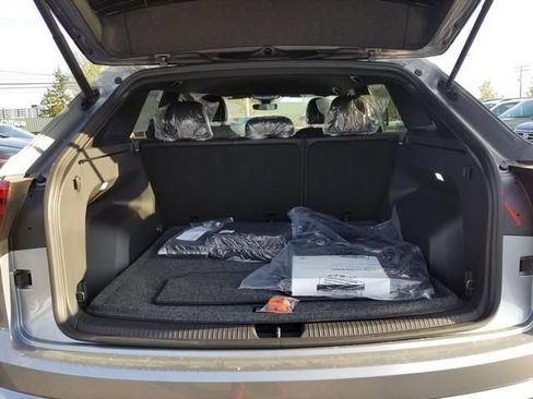 New 2026 Volkswagen Atlas Cross Sport SE AWD/4WD image 5