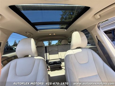 Used 2015 Volvo XC60 T6 Platinum AWD/4WD image 19
