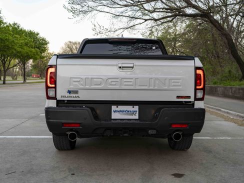 Certified 2024 Honda Ridgeline TrailSport image 8