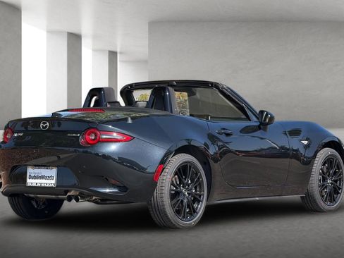 New 2026 MAZDA MX-5 Miata Club w/ Interior Package RWD image 4