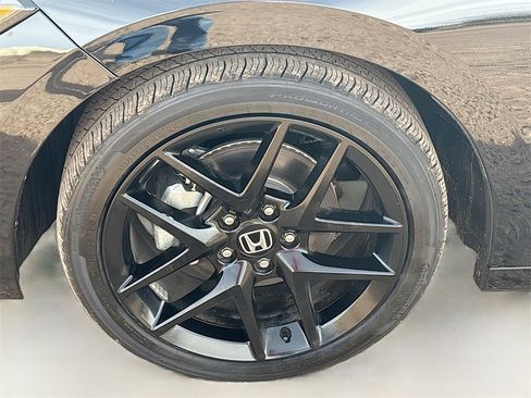 Used 2025 Honda Civic Sport image 30