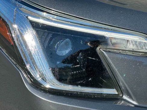 Used 2022 Subaru Forester Premium image 32