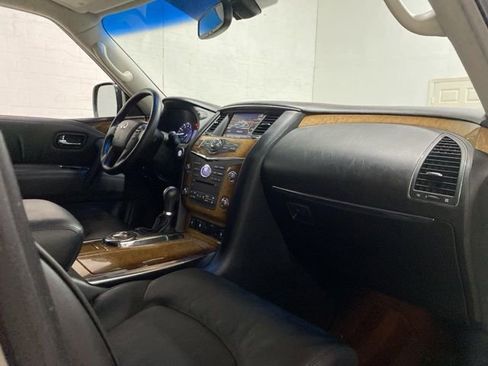 Used 2011 INFINITI QX56 2WD w/ Theater Pkg image 26