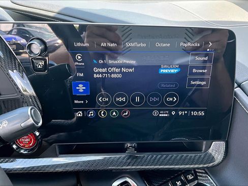 Used 2022 Chevrolet Corvette Stingray Preferred Cpe w/ Z51 Performance Package RWD image 29