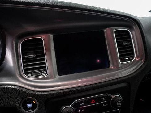 Used 2023 Dodge Charger SXT RWD image 19