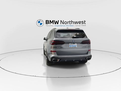 Used 2025 BMW X5 xDrive50e w/ M Sport Package AWD/4WD image 2