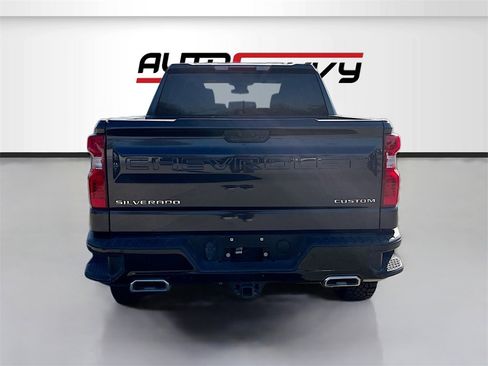 Used 2023 Chevrolet Silverado 1500 Custom Trail Boss image 6