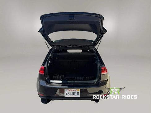 Used 2015 Volkswagen GTI SE FWD image 36