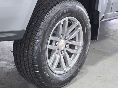 Used 2024 Chevrolet Colorado LT w/ LT Convenience Package II image 14