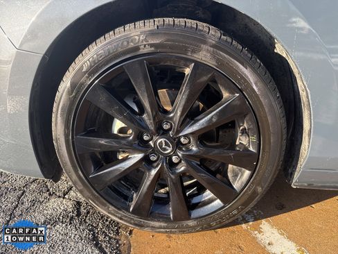 Used 2024 MAZDA MAZDA3 s image 9