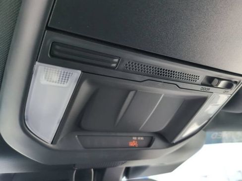 Used 2026 Subaru Forester AWD/4WD image 22
