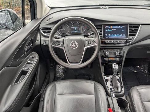 Used 2017 Buick Encore Essence image 18