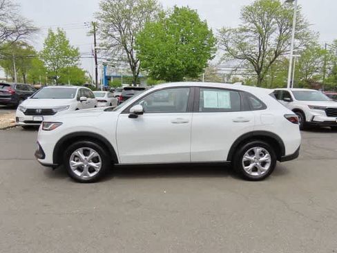 Used 2023 Honda HR-V LX image 3