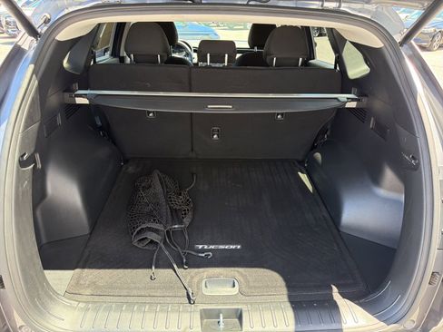 Certified 2023 Hyundai Tucson SEL FWD image 11