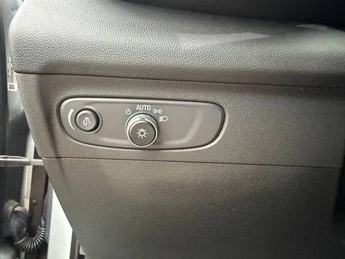 Used 2023 Buick Envision Essence w/ Sport Touring Package AWD/4WD image 26