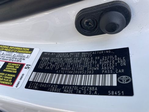 Used 2024 Toyota Camry LE image 12