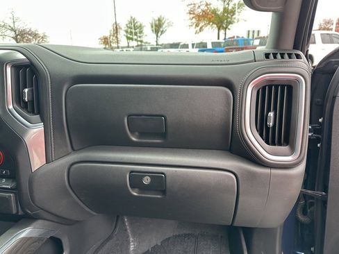 Used 2019 Chevrolet Silverado 1500 LTZ image 65