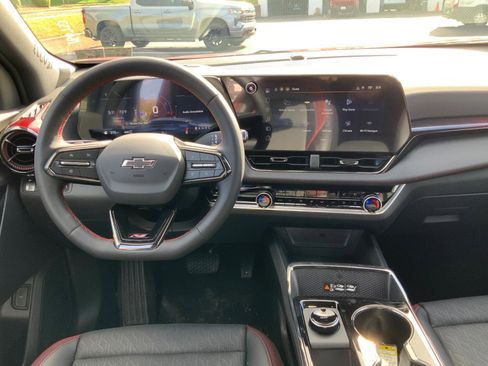 New 2026 Chevrolet Equinox RS w/ Convenience Package III image 16