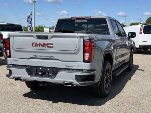 Used 2024 GMC Sierra 1500 Elevation w/ Elevation Premium Package AWD/4WD image 5