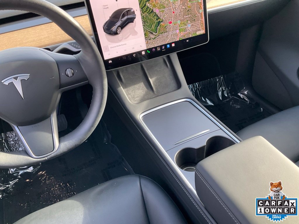 Used 2024 Tesla Model Y Long Range AWD/4WD image 50