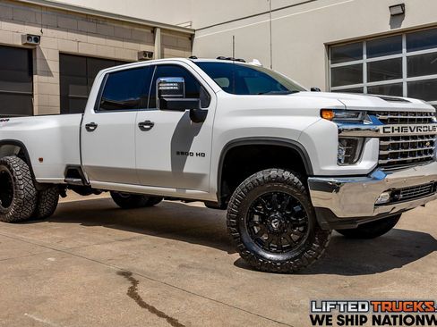 Used 2022 Chevrolet Silverado 3500 LTZ w/ LTZ Plus Package image 1
