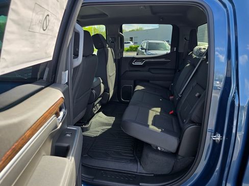 New 2026 GMC Sierra 1500 Elevation w/ Elevation Select Package AWD/4WD image 24