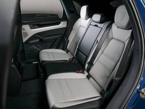 New 2026 Porsche Cayenne AWD/4WD image 13